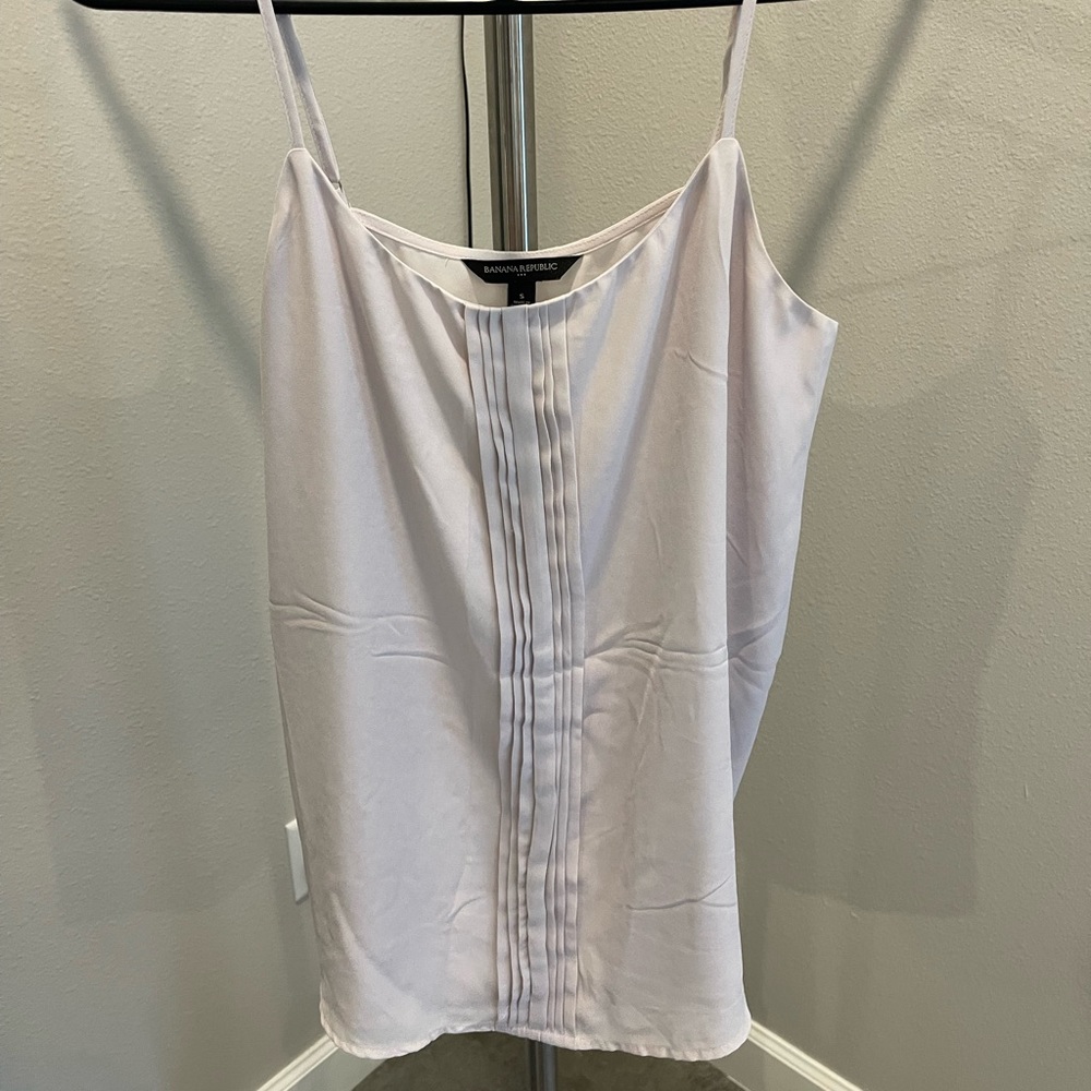Women’s Banana Republic tank top (size small)